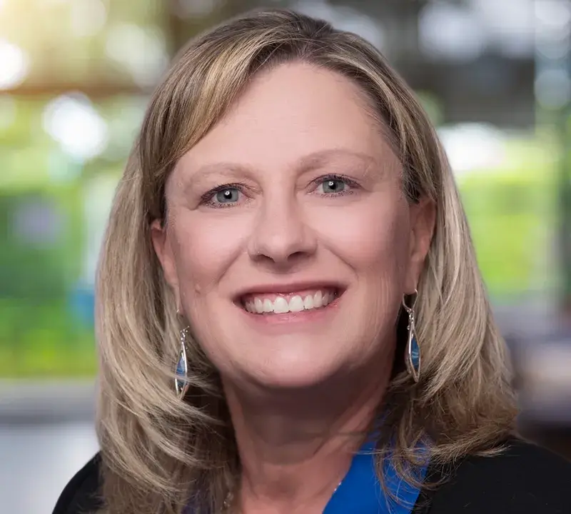 Mary Hudson headshot